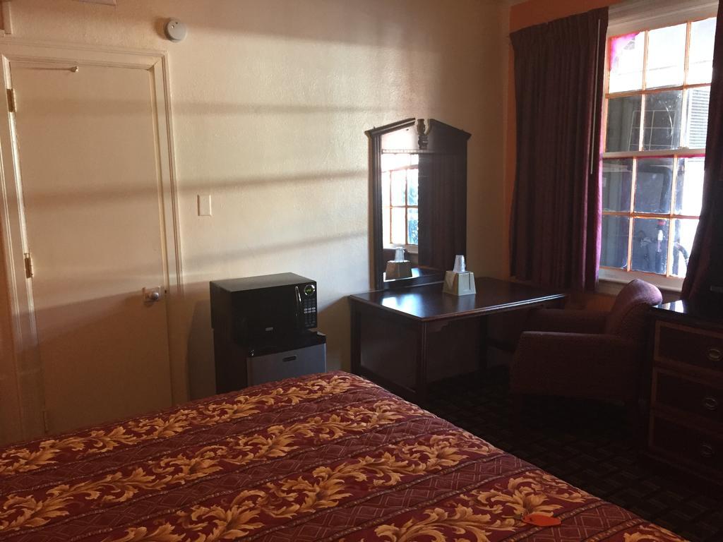 Budget Inn Downtown Μόμπαϊλ Εξωτερικό φωτογραφία